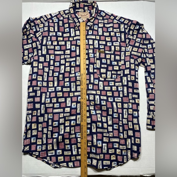 Woolrich Men's Fly Fishing Pattern Blue Long Sleeve Button Shirt - Picture 8 of 10
